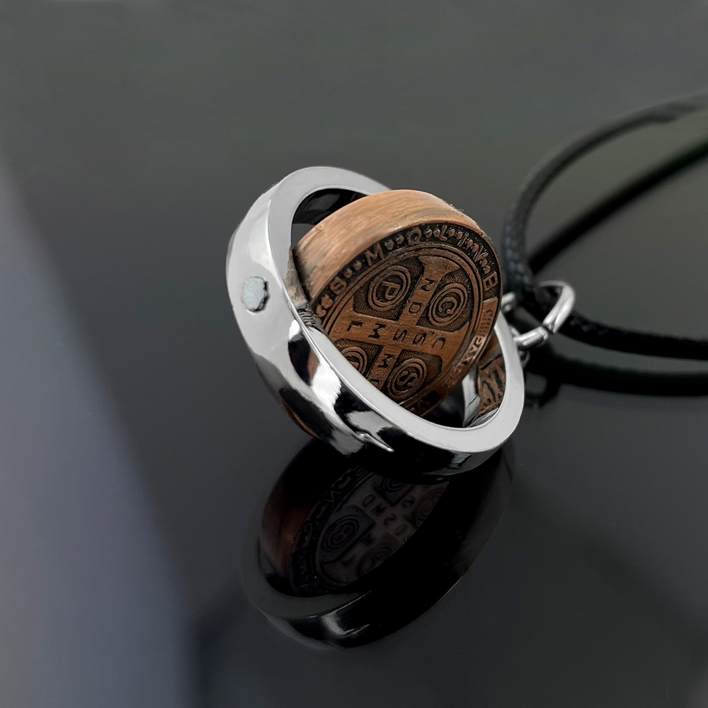 New St Benedict Medal Necklace - огляд і ціна Jewelry & Watches Store