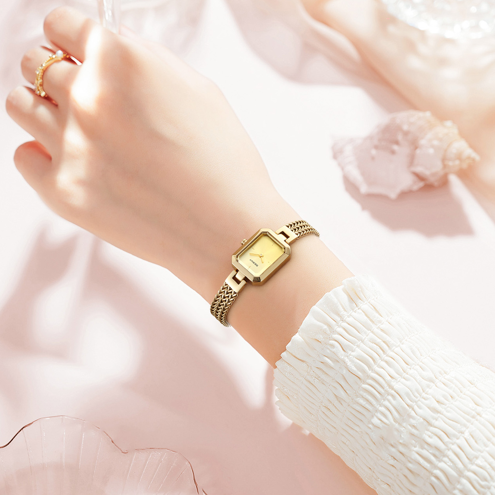 BERNY Gold Watch for Women Min - огляд і ціна Jewelry Watches For Ladies